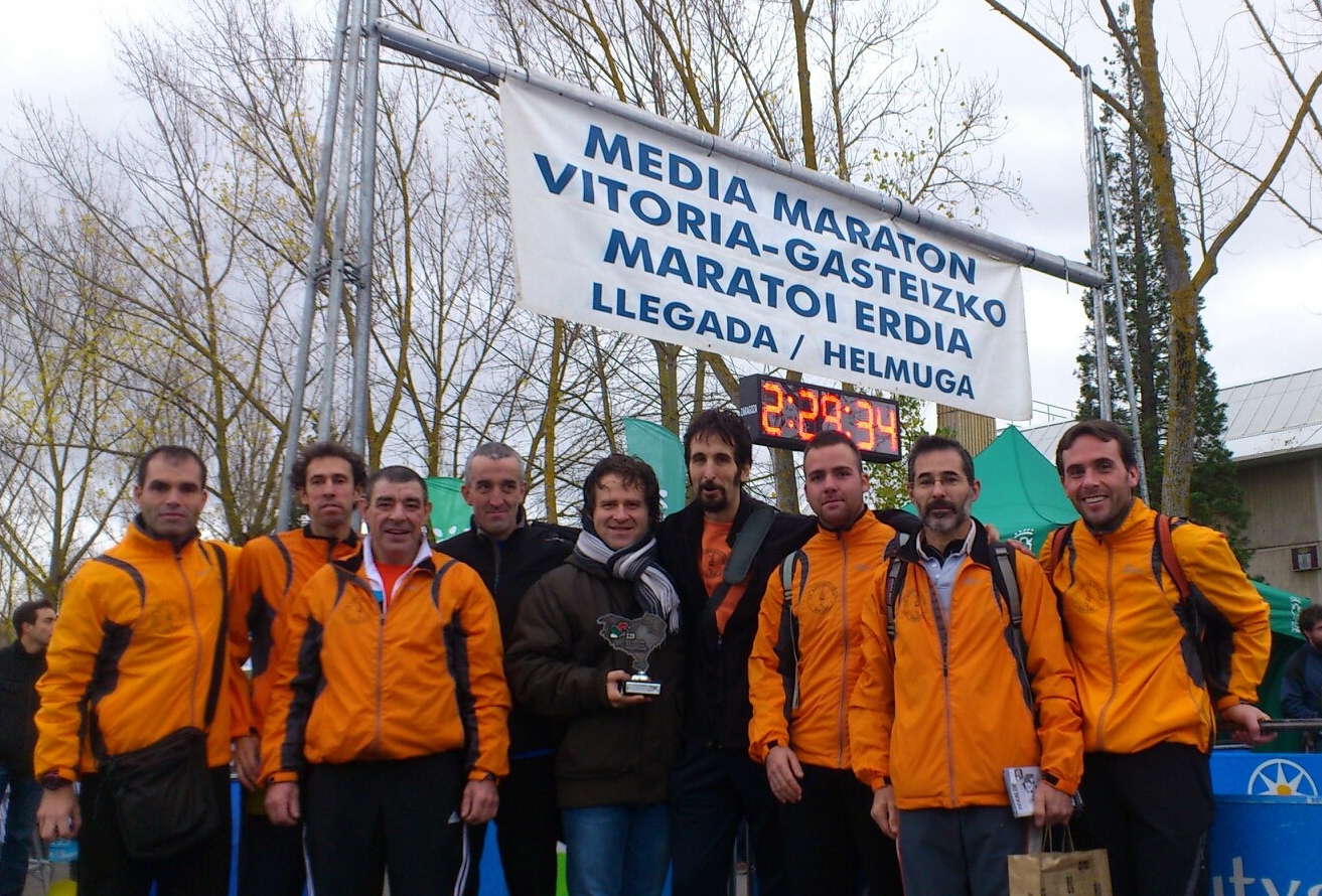 Subcampeones de Euskadi 2012 Media Maraton por equipos